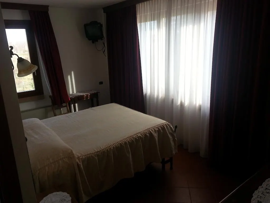 Farm stay Agriturismo Corte Trincerone Mantova