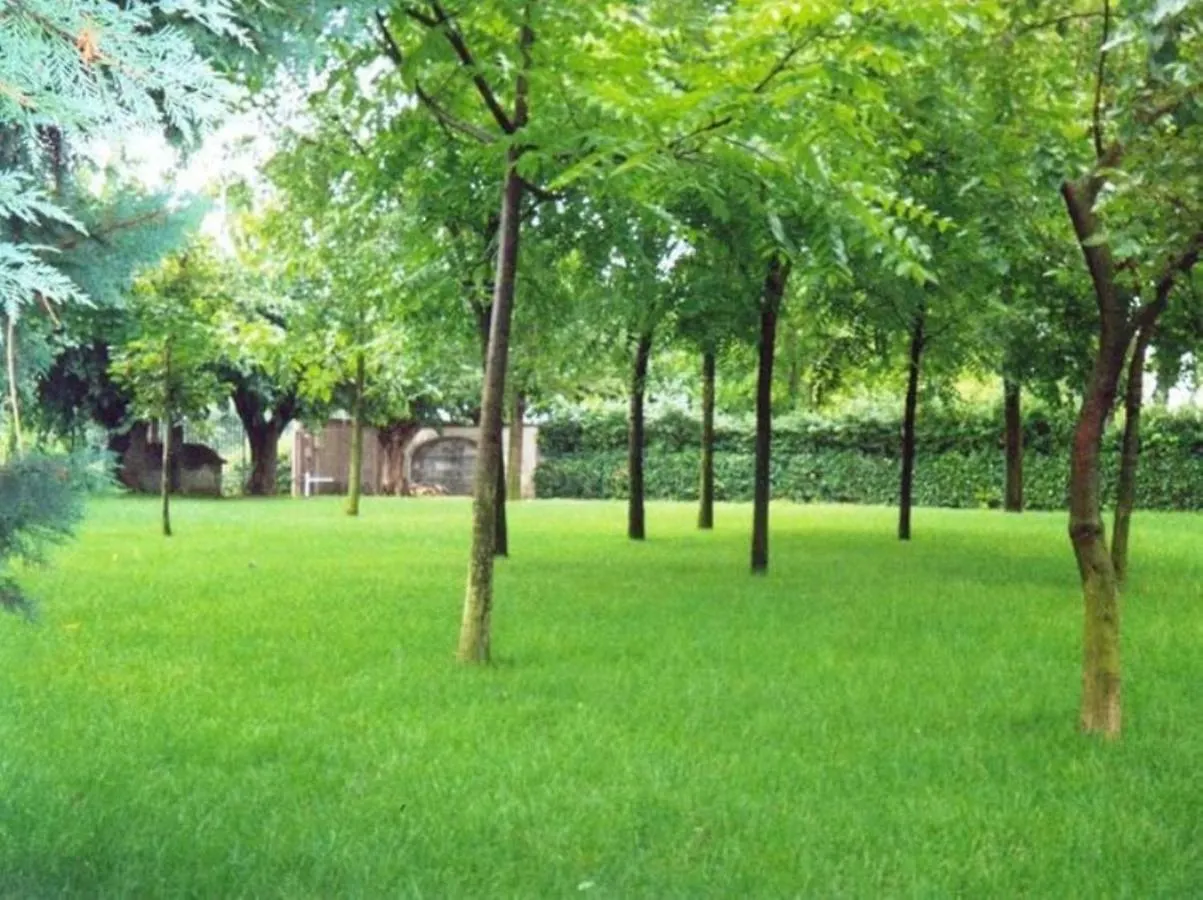 Agriturismo Corte Trincerone Mantova 0*,  Italy